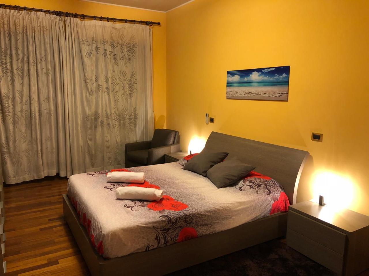 Smart House - Ammiragli2 Apartment Rome Bagian luar foto